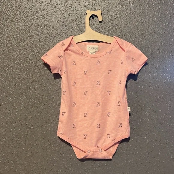 Me & Henry Walty Onesie in Salmon Henry Dog - Picture 4 of 9